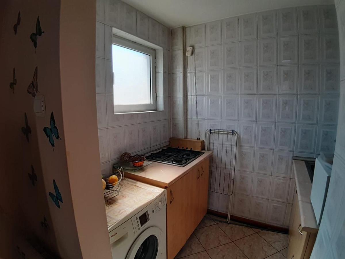 Old Town New Spacious Apartment Boekarest Buitenkant foto